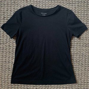 Banana Republic Luxe Touch Black T-shirt - Size Small